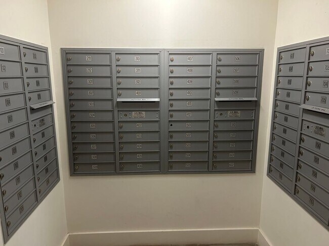 Photo - 2030 F St NW