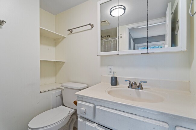 Photo - 414 E Lincoln St Unidad 2