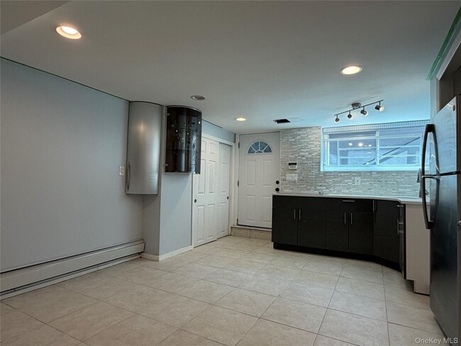 Photo - 7311 Avenue W