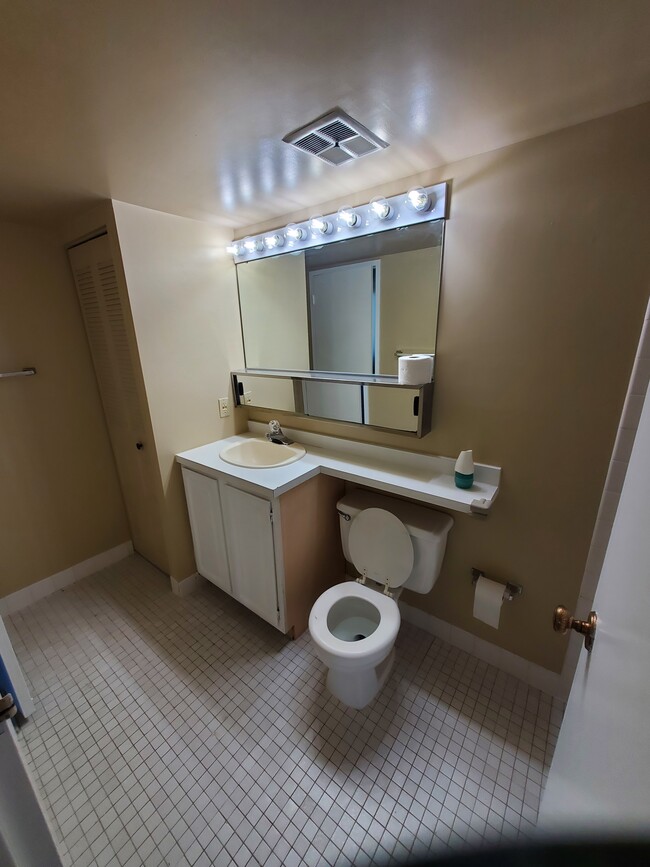 Photo - 7401 Westlake Ter Unit Chelsea Tower