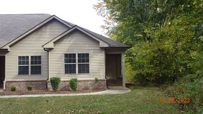 Building Photo - Athens City Schools