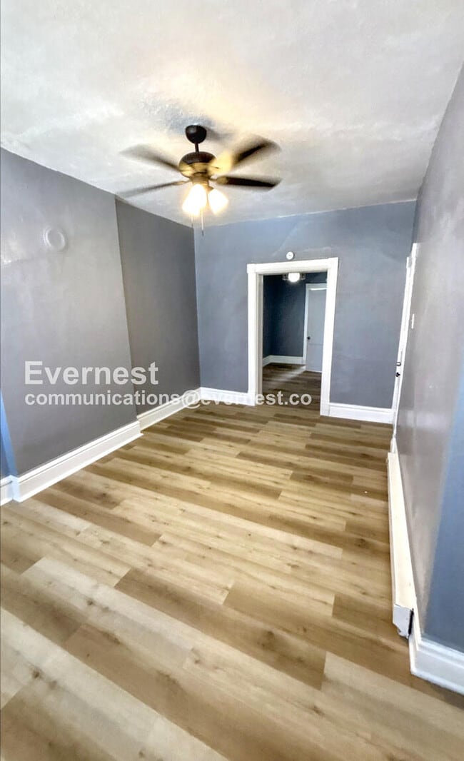 Photo - 3722 Fairview Ave