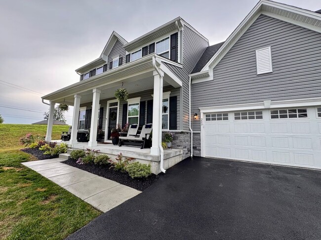 Photo - 203 Braeburn Dr