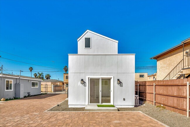 Photo - 4050 Cherokee Ave