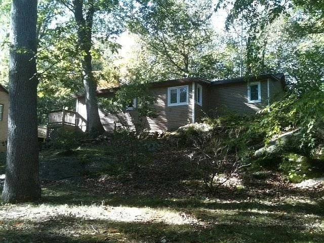 Building Photo - 53 Woodland Rd Rental