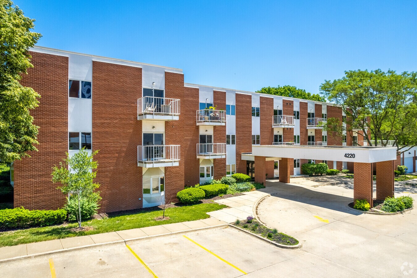 Photo - Calvin Community