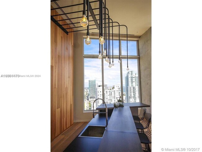 Photo - 151 SE 1st St