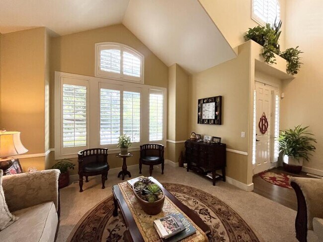 Photo - 2035 Quartzridge Dr