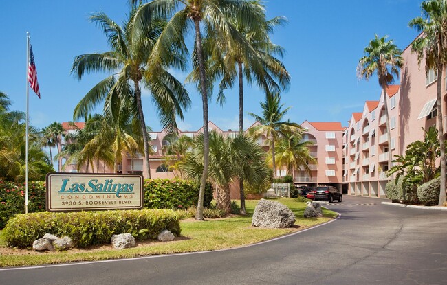 Las Salinas 3 Bedroom 2 Bathroom - Las Salinas 3 Bedroom 2 Bathroom Condo