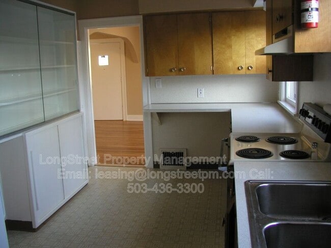 Photo - 6325 N Maryland Ave