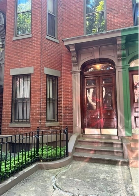 Building Photo - 10 Wellington St Unit 3F Rental