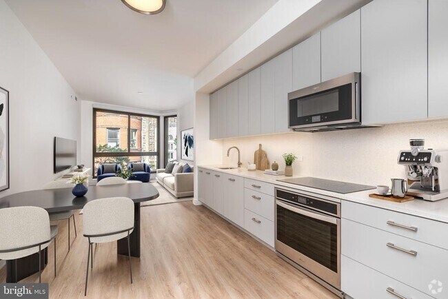 Building Photo - 1630 Columbia Rd NW Unit 313 Rental