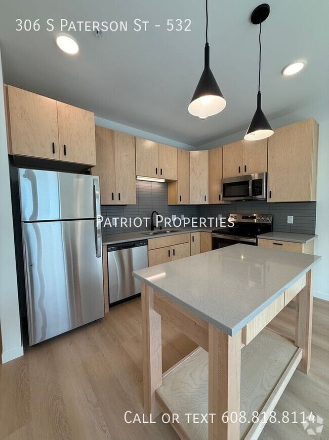 Building Photo - 306 S Paterson St Unit 532 Rental