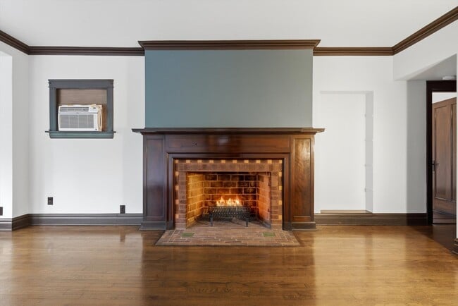 Photo - 3248 Maple Ave