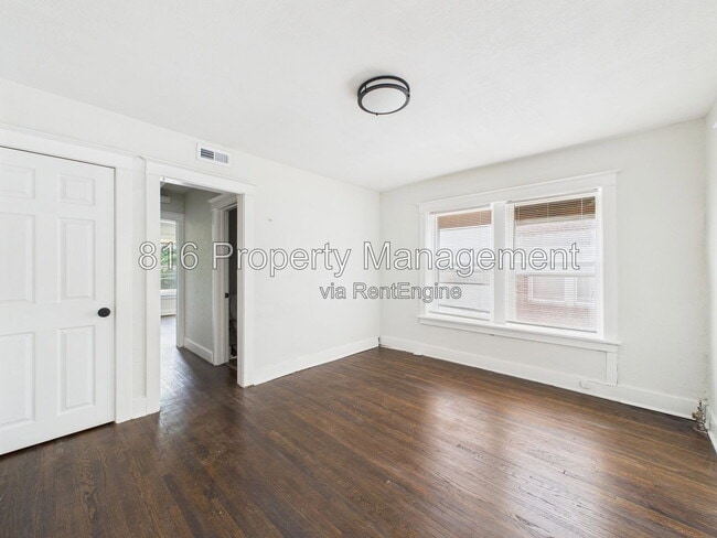 Photo - 513 Prospect Ave Unit 2