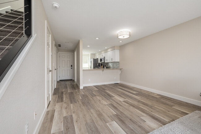 Photo - 1927 S Teal Ln