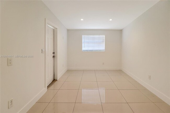 Photo - 10710 SW 43rd Ln Unit 1