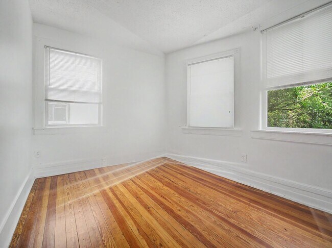 270 East Ave