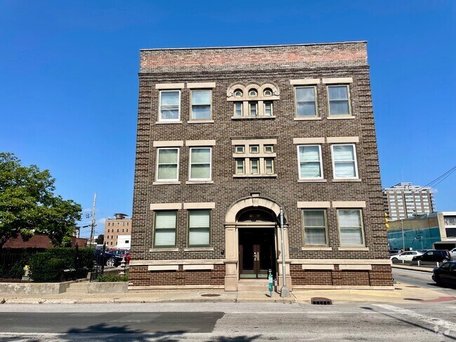 Building Photo - 801 N Pennsylvania St Rental