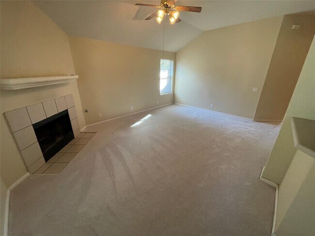 Photo - 602 Losoya Ct
