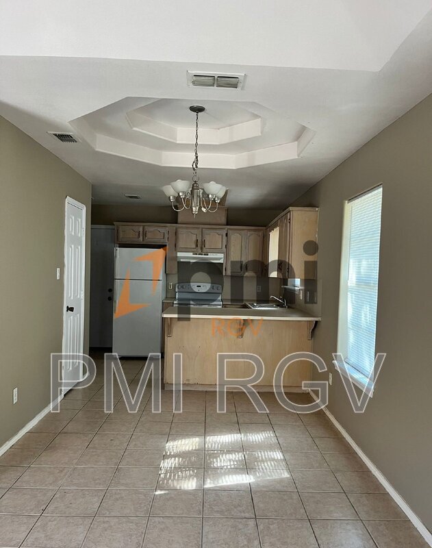 Photo - 1913 Villa Linda Ave Unit 4