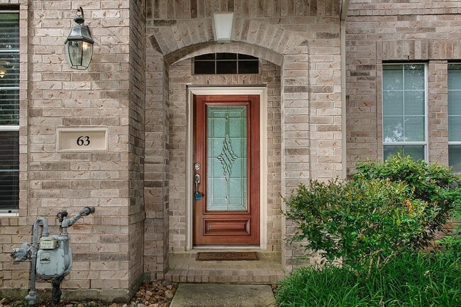 Photo - 63 Avenswood Pl