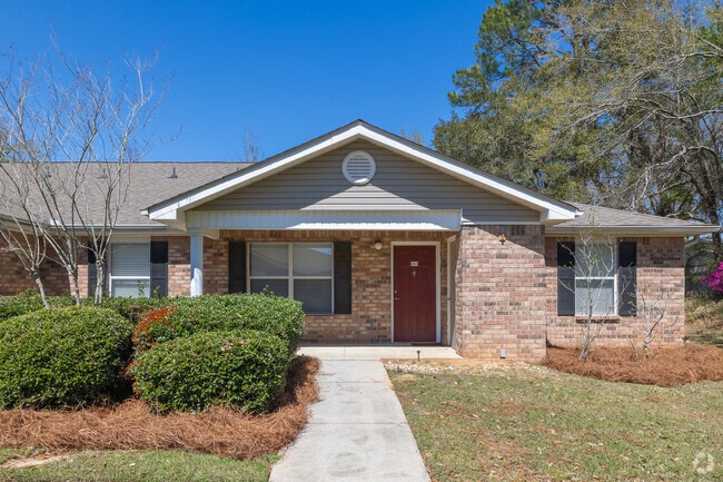 Building Entrance - Regency Pointe I