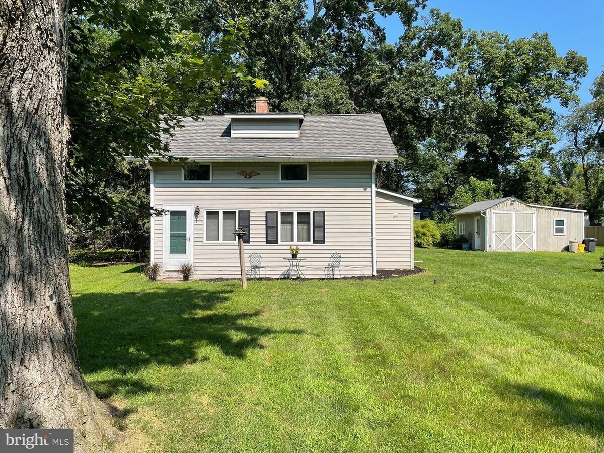 Photo - 46 Woodland Ave