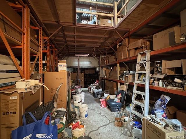 Photo - 85-21 Grand Ave