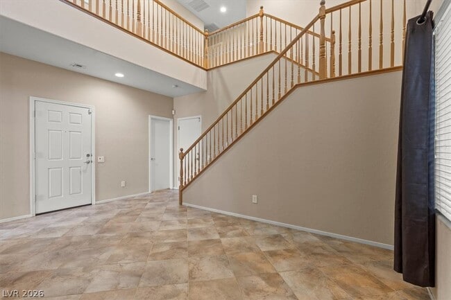 2392 Rue Bienville Way