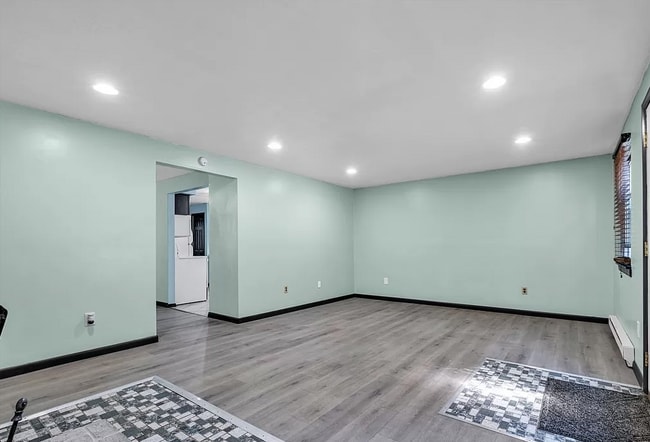 Photo - 5270 Cornell Blvd