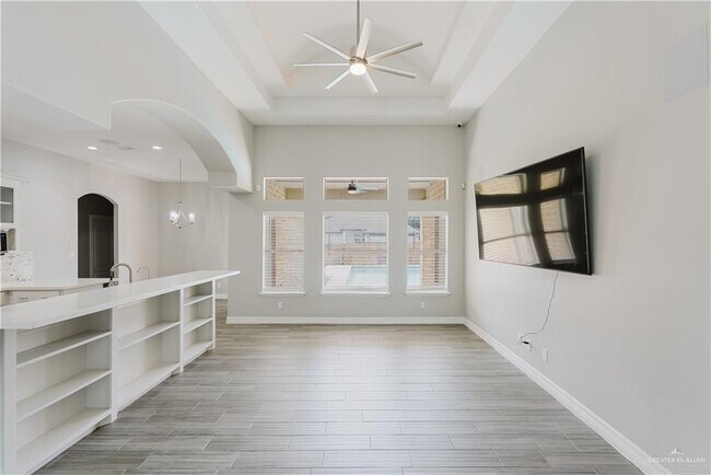 Photo - 18 N 23rd St