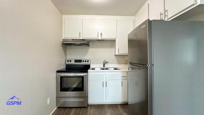 Photo - Imperial Beach Palms