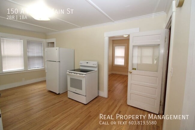 Photo - 150 N Main St