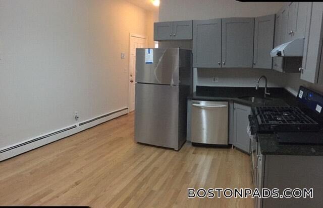 Building Photo - 3148 Washington St Rental