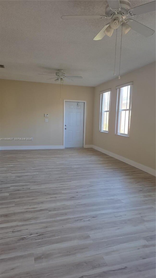 Photo - 2924 SW 26th St