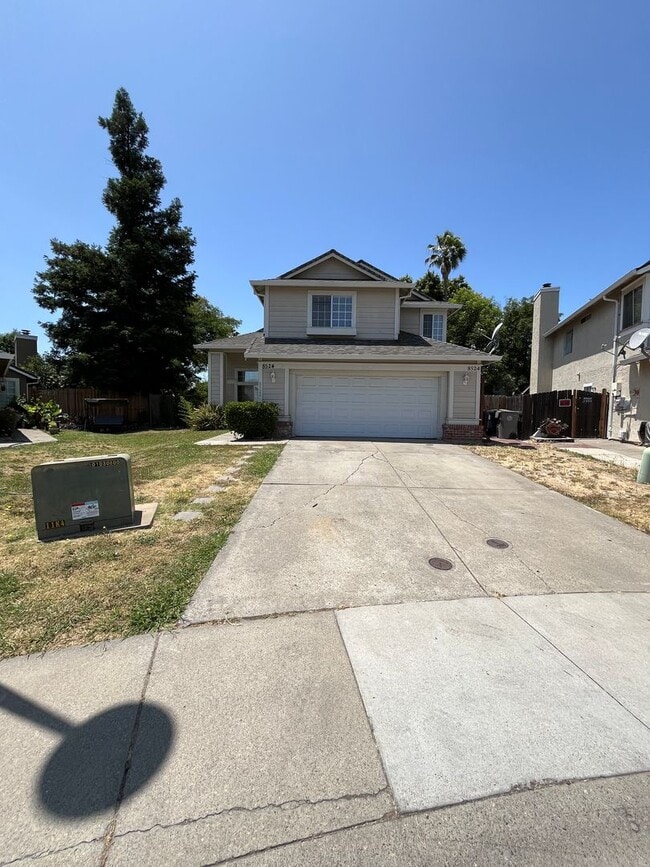Two Story, 4BR/2.5BA, Very Large Backyard ... - Two Story, 4BR/2.5BA, Very Large Backyard ... Casa