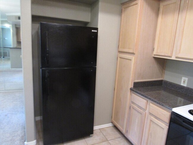 Photo - 2 bedroom in Scottsdale AZ 85268 Unit 2049