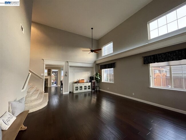 Photo - 1154 Mulberry Pl
