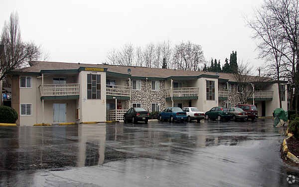 Ridge Cliff Apartments - Ridge Cliff Apartments
