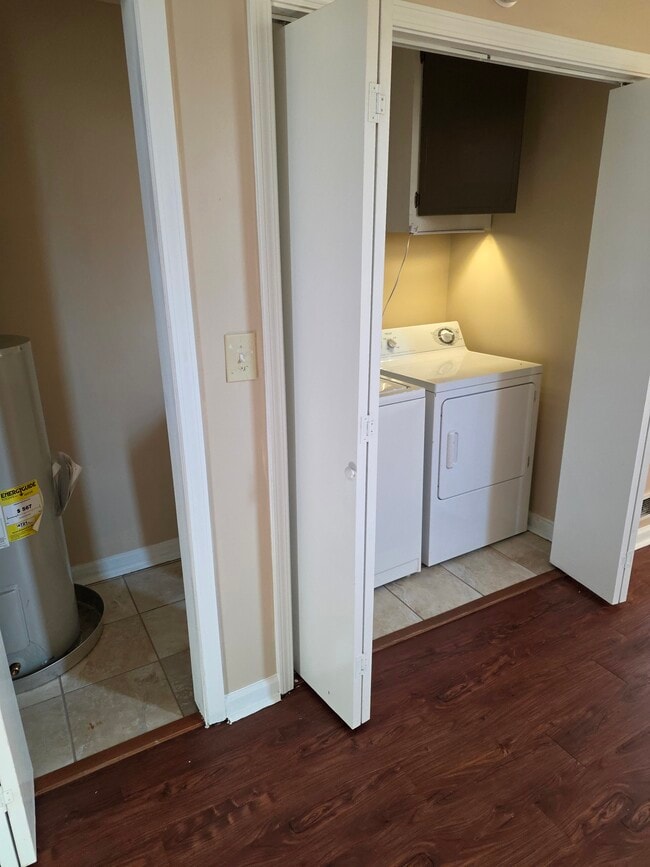 Photo - 3009 Sunnyview Dr