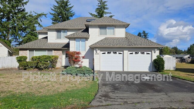 Photo - 6453 Grand Pine Loop NE