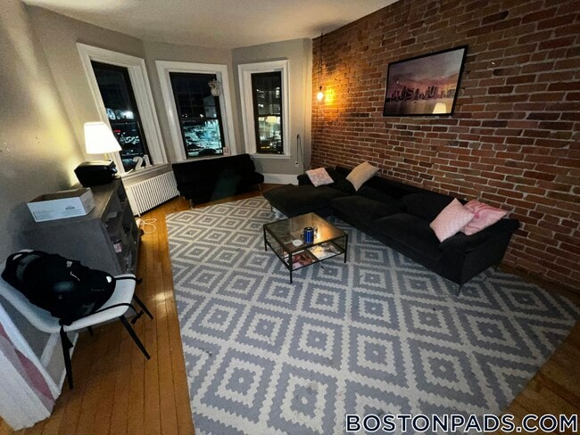 Photo - 1169 Commonwealth Ave Unit 3