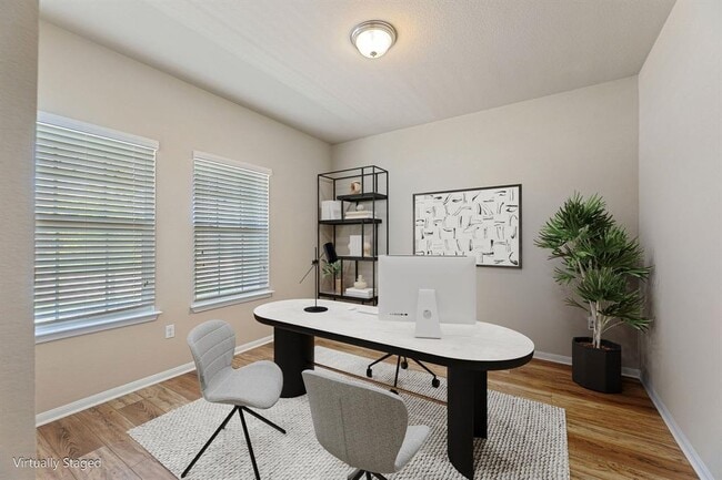 Photo - 122 Denton Dr