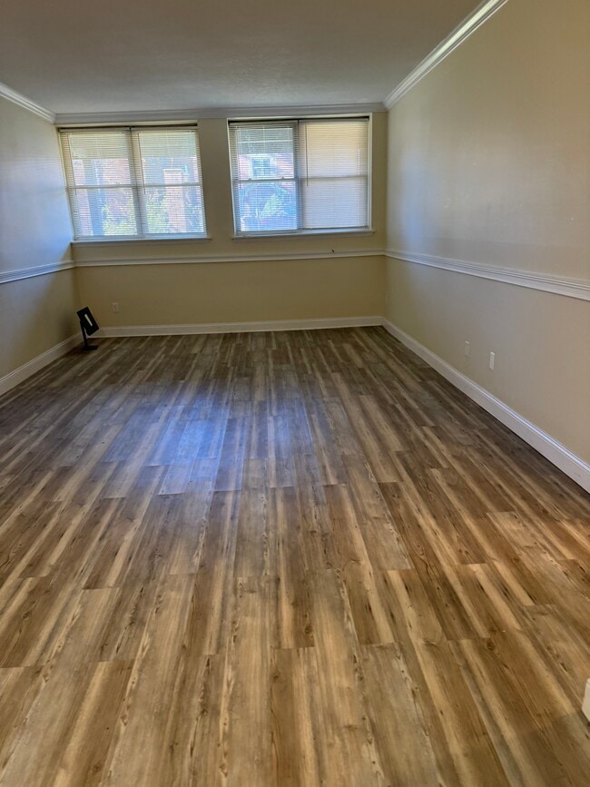 Photo - 136 Kane St Unit Kane st