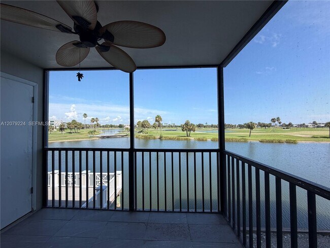 40 NE Plantation Rd Unit 207