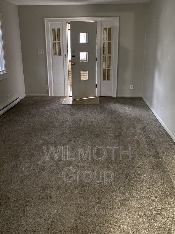 Photo - 5358 Winthrop Ave