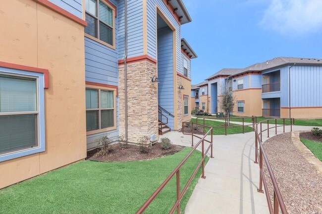 Photo - 8501 Casa Verde Rd Unit #8501