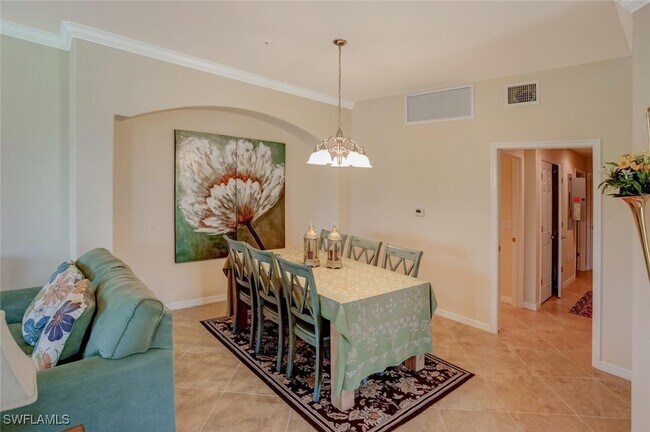 Photo - 9126 Napoli Ct Unidad 101