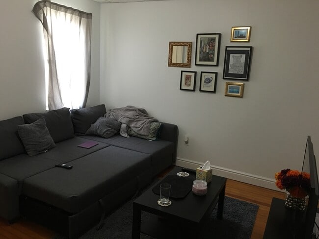 Photo - 77 S 19th St Unidad 2